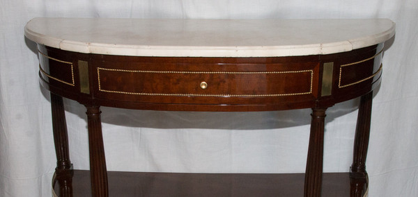 Halbmondkonsole aus Mahagoni, Louis XVI-Zeit