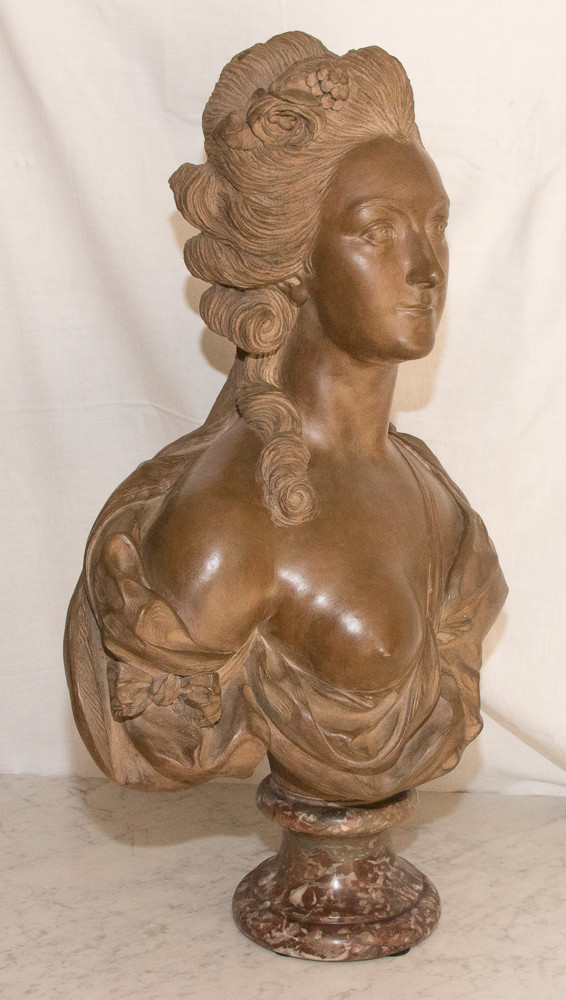 Busto in terracotta della contessa Du Barry, XIX secolo