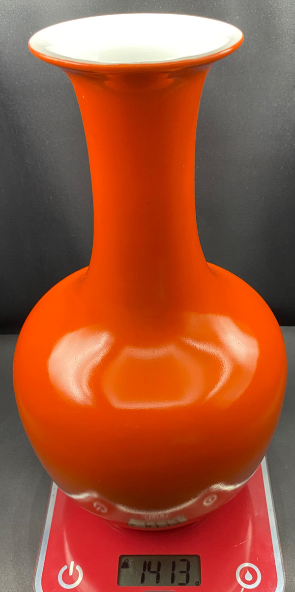 PORCELAIN VASE