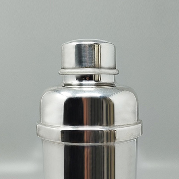 Splendido shaker per cocktail degli anni '60 placcato in argento di Zanetta. Fatto in Italia