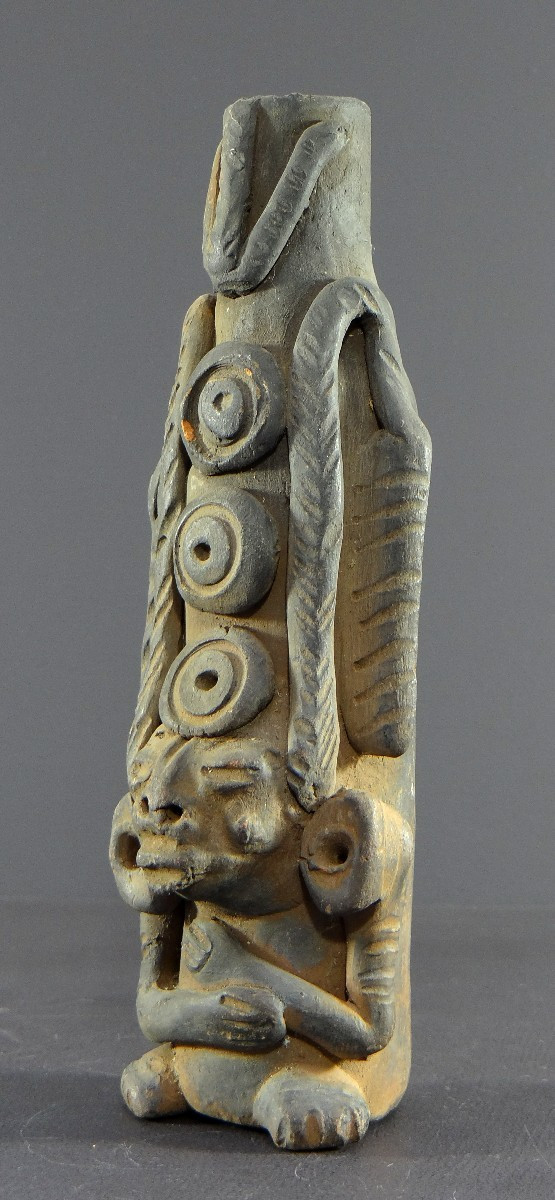 Peru, 1930s/1950s, terracotta statuette in the spirit of pre-Columbian creations.