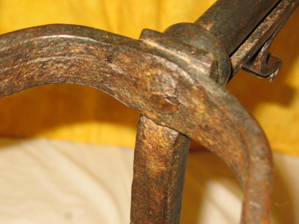 Pair of 18th century wrought iron andirons Origin Périgord