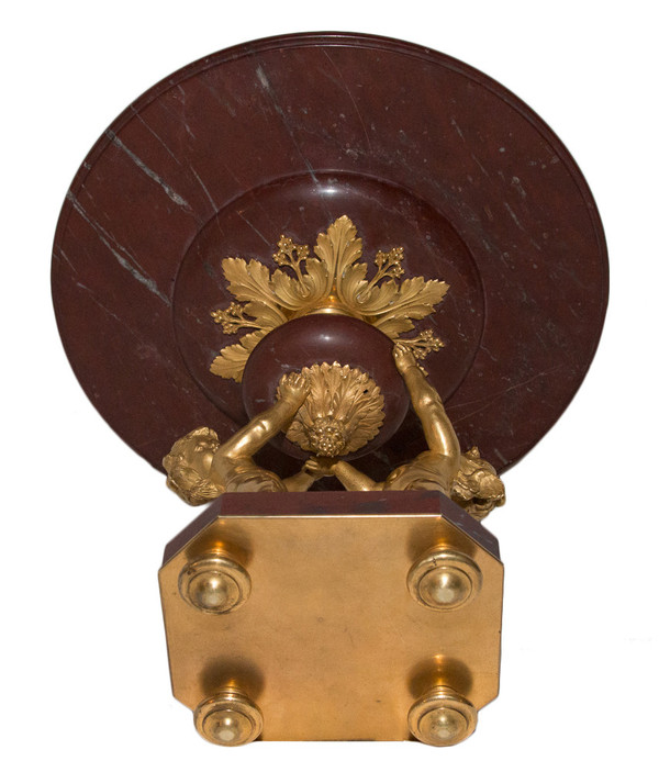 Coupe En Marbre Rouge Royale Et Putti En Bronze Doré Circa 1860
