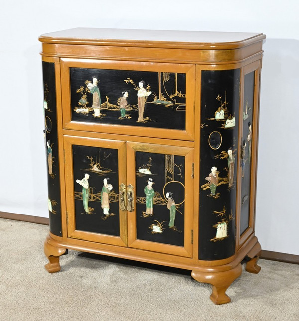 Cabinet Asiatique à Liqueurs en Bois Laqué, Chine - 1950