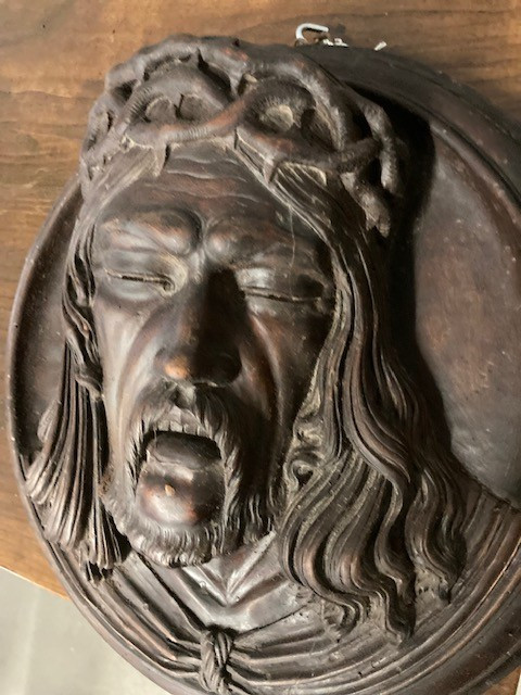 Ancient 18th century sculpture “Christ The Passion” in walnut size: 36 cm