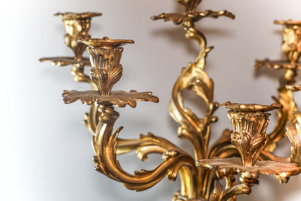 Important ROCAILLE MIRROR HANDLE, GOLDEN BRONZE, 19th century. MARTI movement