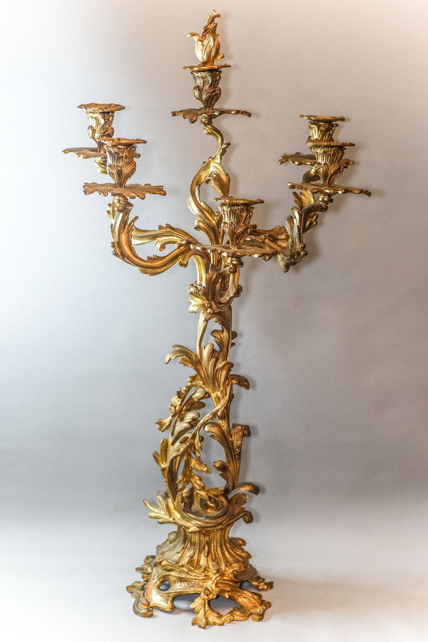 Important ROCAILLE MIRROR HANDLE, GOLDEN BRONZE, 19th century. MARTI movement