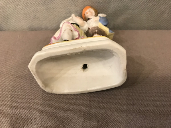 Petit groupe en porcelaine Allemande d'époque 19 ème 