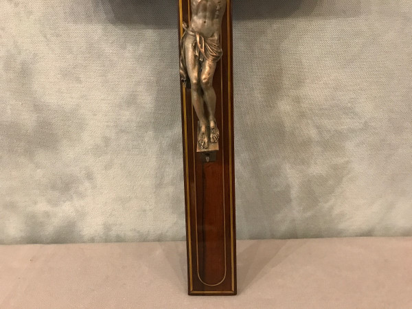 Beautiful 19th century Napoleon III bronze crucifix on varnished mahogany cross