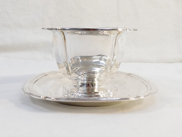 Sauciere sur dormant en ARGENT MASSIF et cuillere a sauce DOUTRE ROUSSEL
