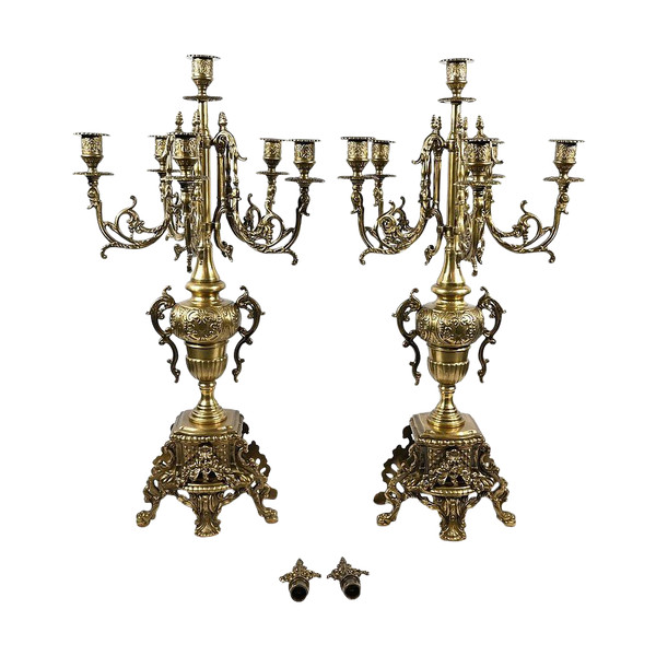 Coppia di grandi candelabri in bronzo dorato in stile Luigi XIV - Inizio XIX secolo