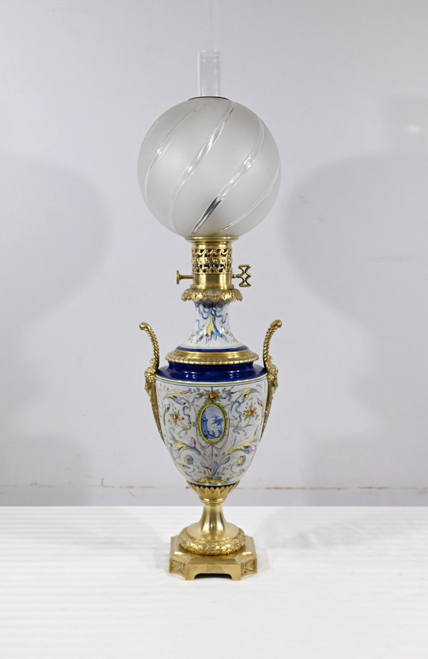 Petroleumlampe aus Steingut, Epoche Napoleon III - Mitte 19.