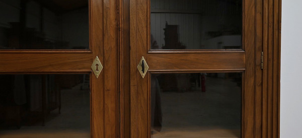 Libreria in noce massiccio, stile Luigi XVI - metà del XIX secolo
