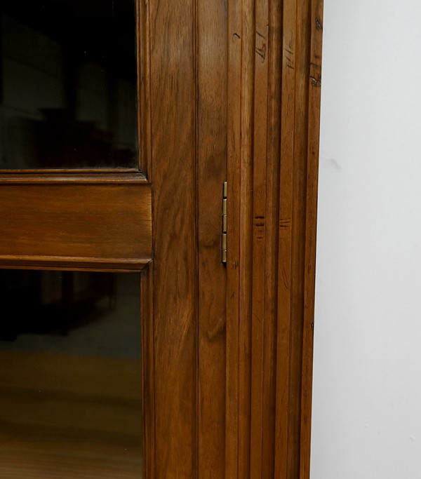 Libreria in noce massiccio, stile Luigi XVI - metà del XIX secolo