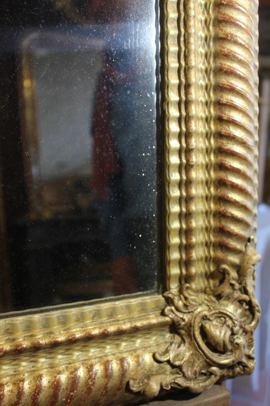 Old restoration mirror golden rectangle