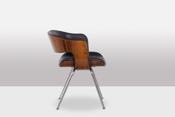 Martin Grierson für Arflex. Sessel "Oxford". Jahrgang 1963.