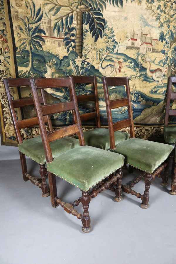 Suite Von Acht Stühlen Louis XIII Epoche XVIII
