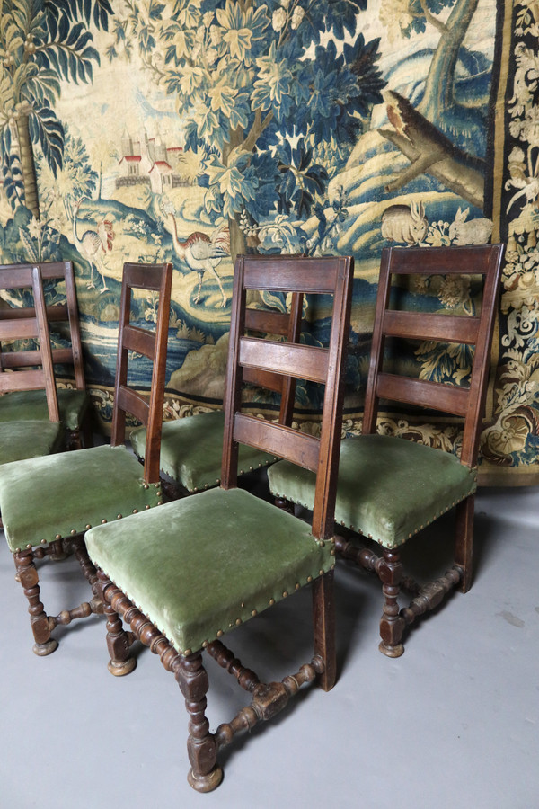 Suite Von Acht Stühlen Louis XIII Epoche XVIII