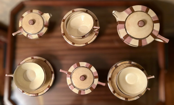 Coffee service by Camille Tharaud