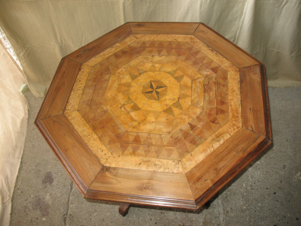 Octagonal inlaid pedestal table in the Charles X style 19th century