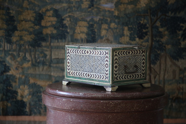 18th-century Indo-Portuguese chest/cabinet