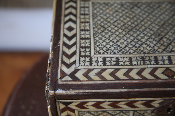 18th-century Indo-Portuguese chest/cabinet