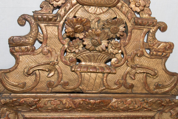 Miroir En Bois Sculpté Et Doré Époque Régence Circa 1720
