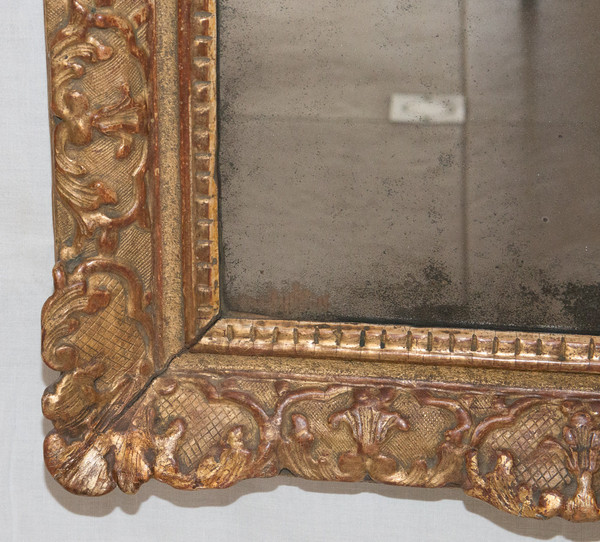 Miroir En Bois Sculpté Et Doré Époque Régence Circa 1720