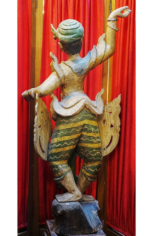 Grande sculpture, danseur bois polychrome, Birmanie