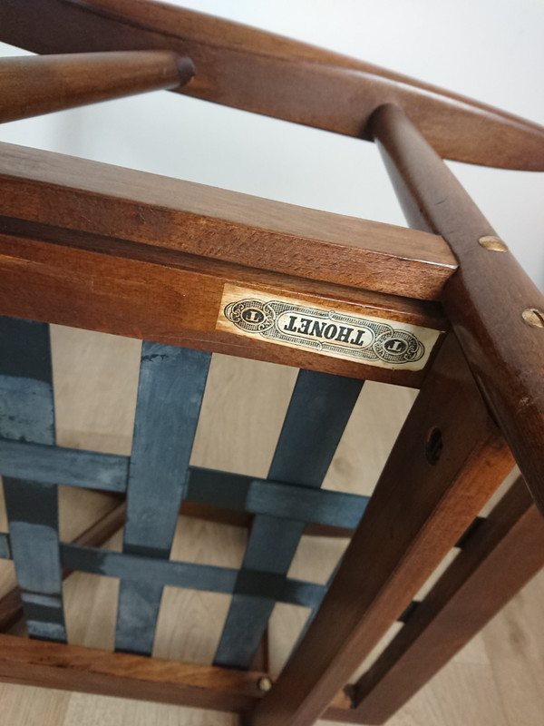 Fauteuil design vintage Thonet 