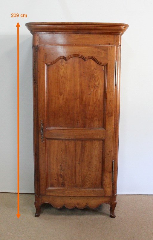  Bonnetière en Merisier massif, style Louis XV - Début XIXe 