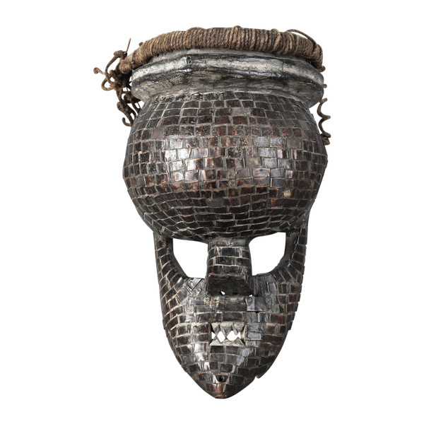 Mukinka Salampasu mask – Democratic Republic of Congo