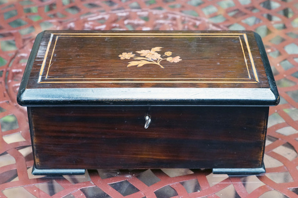 Napoleon III MUSIC BOX