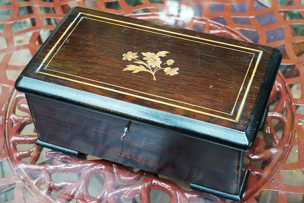 Napoleon III MUSIC BOX