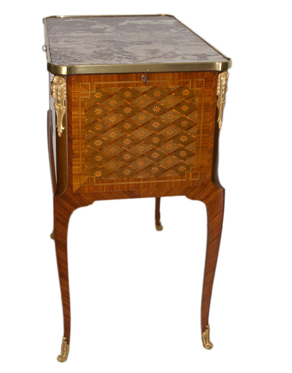 Transition Style Tea Table Late 19th Century