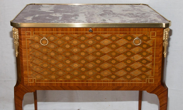 Transition Style Tea Table Late 19th Century