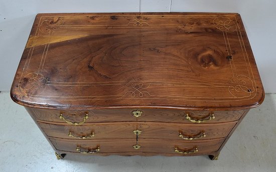  Comò di proprietà in olmo massiccio, epoca Luigi XIV - metà XVIII secolo