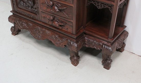 Mobiletto atipico asiatico, origine Vietnam, in mogano massiccio - Fine XIX secolo