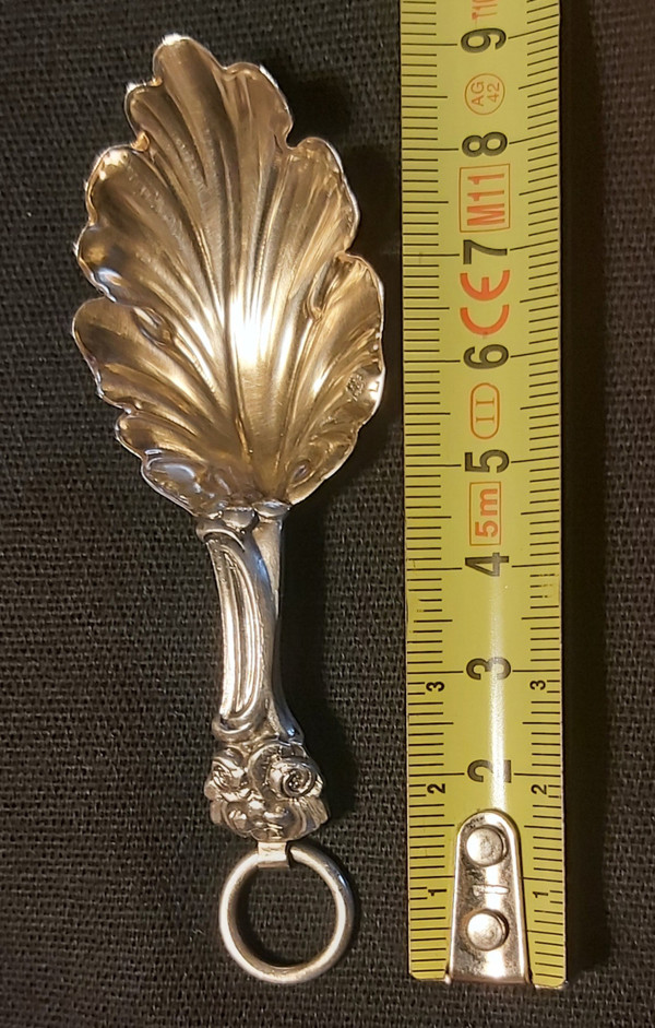 Rare miniature solid silver wine taster