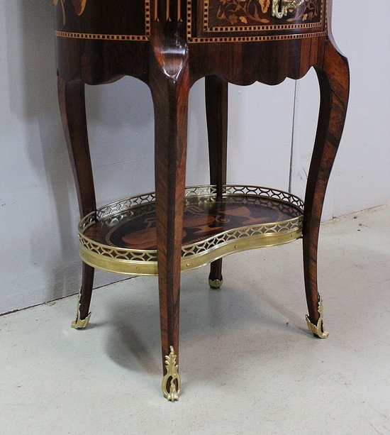  Petite Commode Chiffonnière Marquetée, en Palissandre, style Transition Louis XV - Louis XVI - Milieu XIXe 