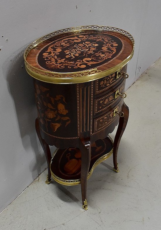  Petite Commode Chiffonnière Marquetée, en Palissandre, style Transition Louis XV - Louis XVI - Milieu XIXe 