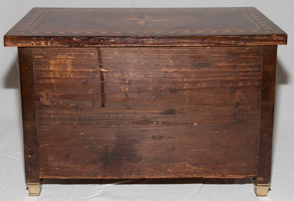 Cassettiera d'epoca del Direttorio