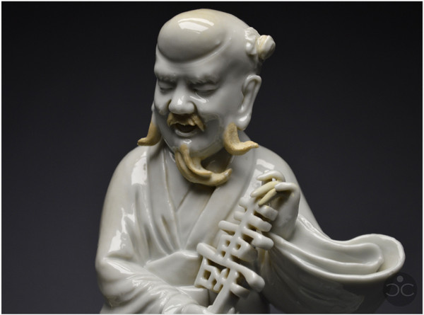 Chine, XVIIIè siècle, Groupe en porcelaine blanc de Chine représentant le dieu taoïste Shoulao