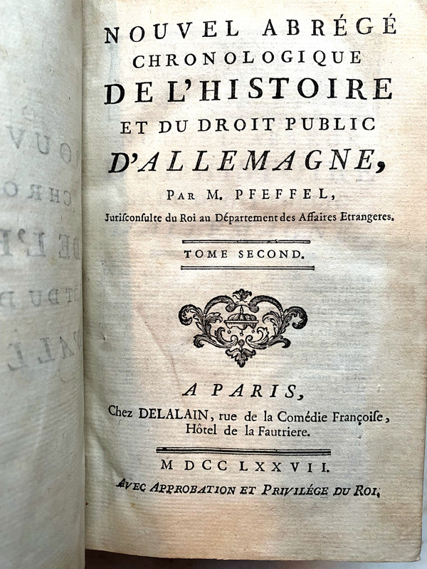 Deux volumes in 12 Nl; Abrégé Ch                                                                    