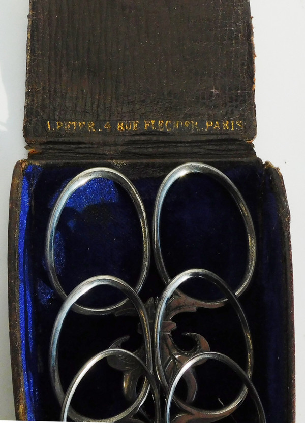 Ecrin De Trois Paires De Ciseaux à Broder De Lingères acier Signés Peter fin XIXe Début XXe