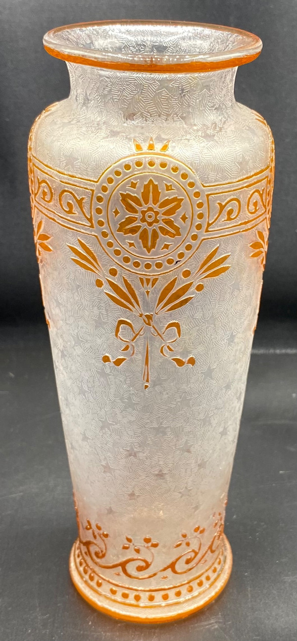 ST.-LOUIS-VASE