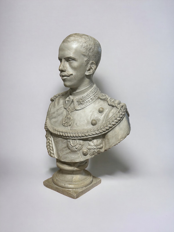 Humberto 1° Re d'Italia ( 1844-1900 ) Grande busto in gesso Inizio XIX secolo Humberto 1° Re d'Italia