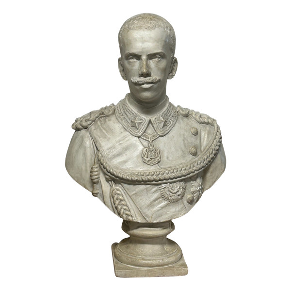 Humberto 1° Re d'Italia ( 1844-1900 ) Grande busto in gesso Inizio XIX secolo Humberto 1° Re d'Italia