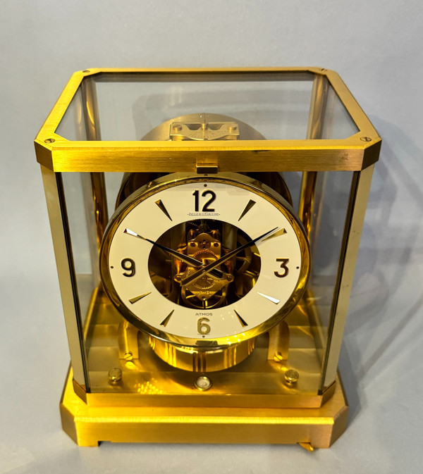 ATMOS clock in gilded brass (JAEGER-LECOULTRE)
