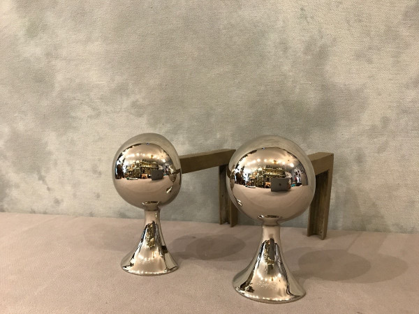 Small modernist andirons in chromed metal circa 1970